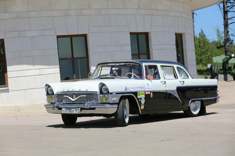 Юбилейное пятое ралли классических автомобилей «Нахимов-2019»